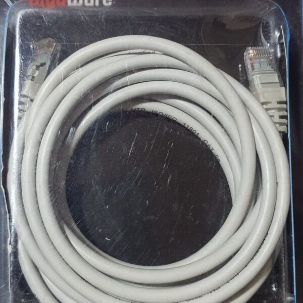 Cable de Red Cat5e 4.26m